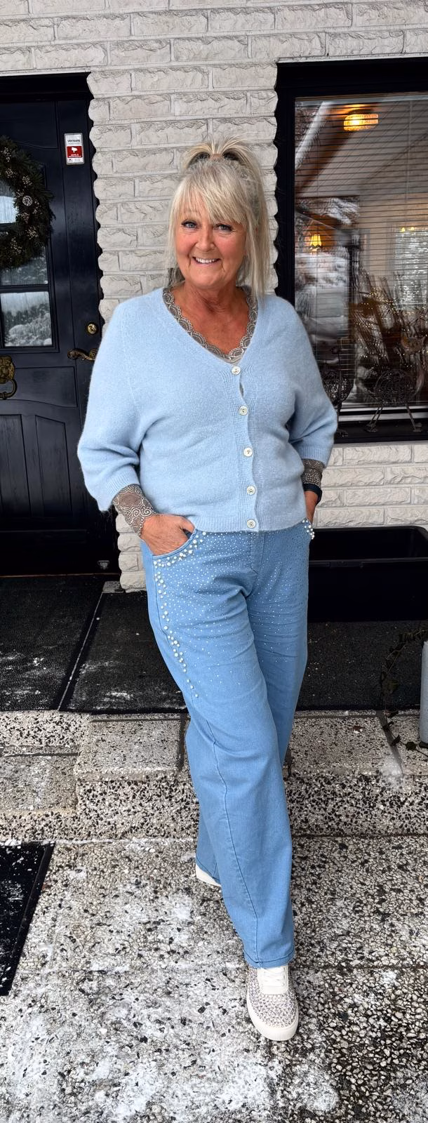 e1de2f28-0eee-48ff-bc73-1248f7fb3864 e1de2f28-0eee-48ff-bc73-1248f7fb3864